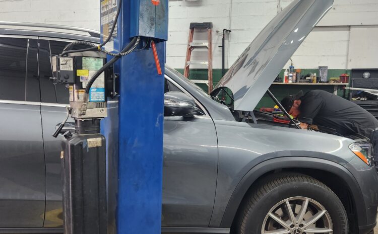  2024 Mercedes-Benz GLE 350: P0011 Code – Intake Camshaft Phaser Failure and Repair