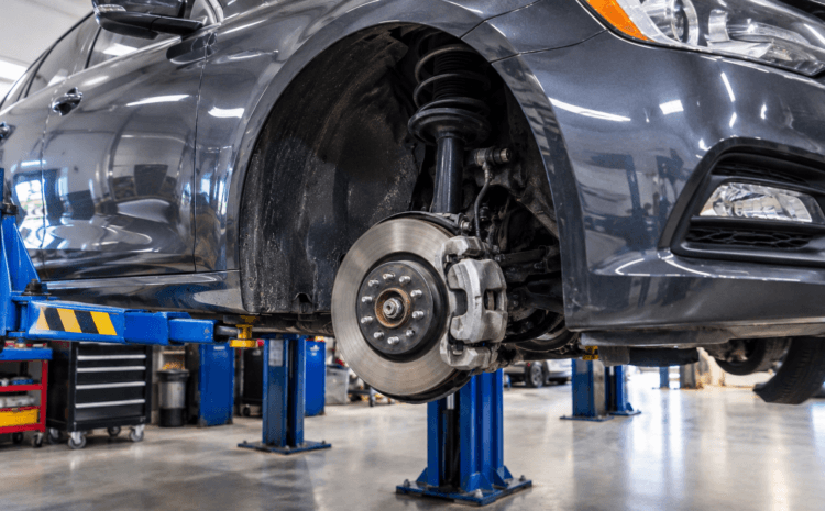  What are the signs that my car needs new brake pads?